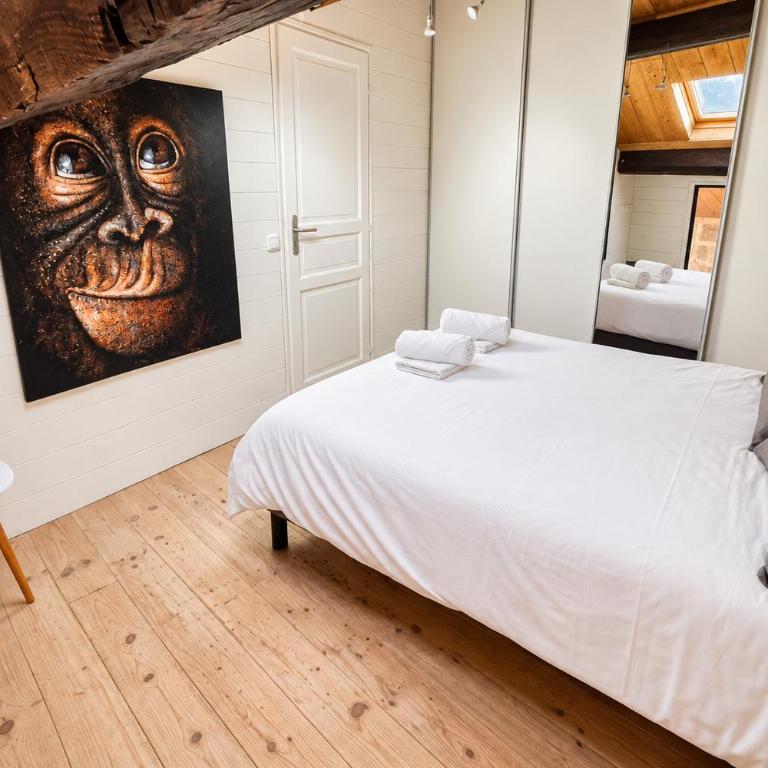 AC - Rooftop views - Festival heart - Two-Bedroom Apartment - 21