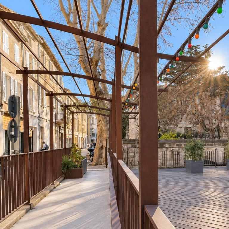 AC - Rooftop views - Festival heart - Two-Bedroom Apartment - 35