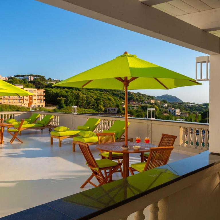 Nevada Infinity Villa with Pool, Terrace, Capri View - Villa - 31
