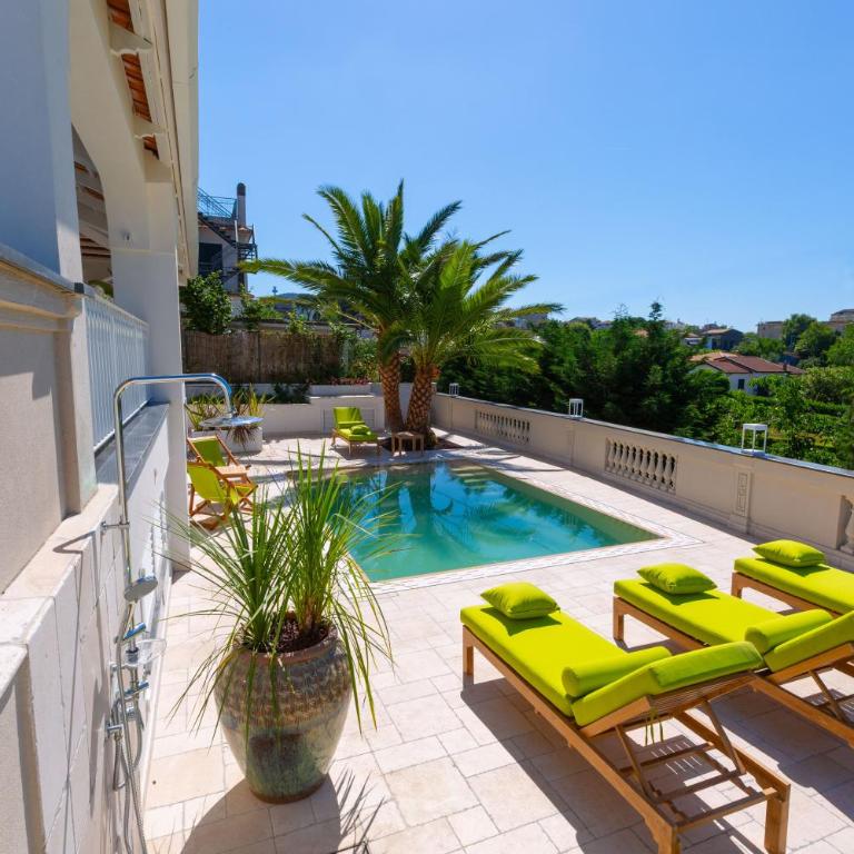 Nevada Infinity Villa with Pool, Terrace, Capri View - Villa - 84
