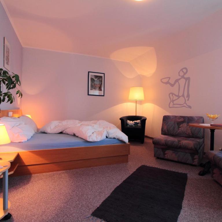 Gästehaus Zur schönen Aussicht - Doppelzimmer - 4