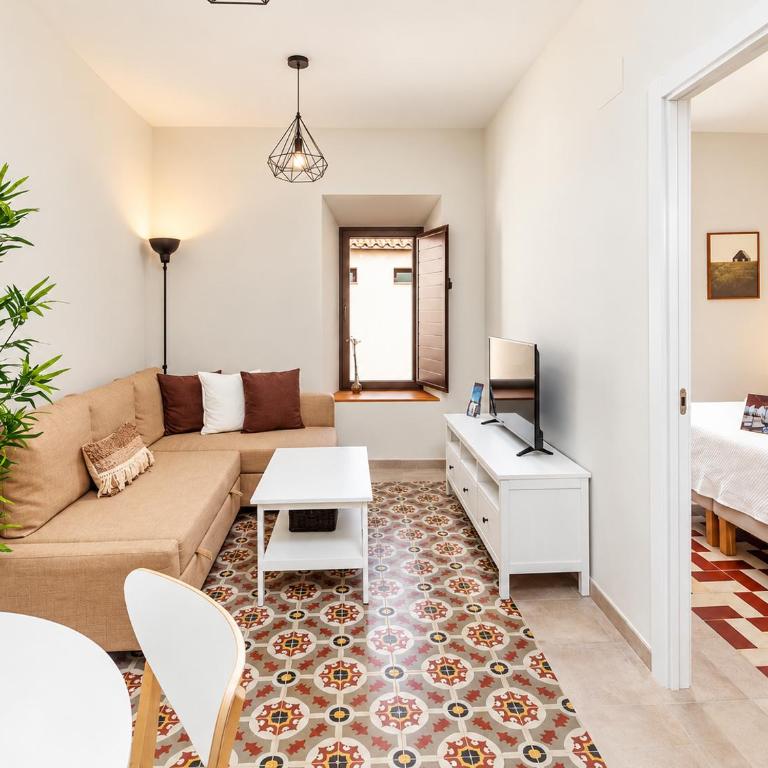 Apartamentos Plaza Mayor 35 - Apartamento de 1 dormitorio - 3
