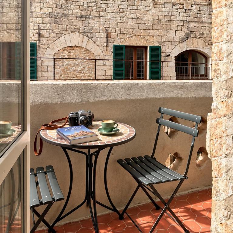 LA LOGGIA DI PORTICA Residenza Storica Assisi Centro - Apartamento Deluxe de 2 dormitorios con balcón - 12