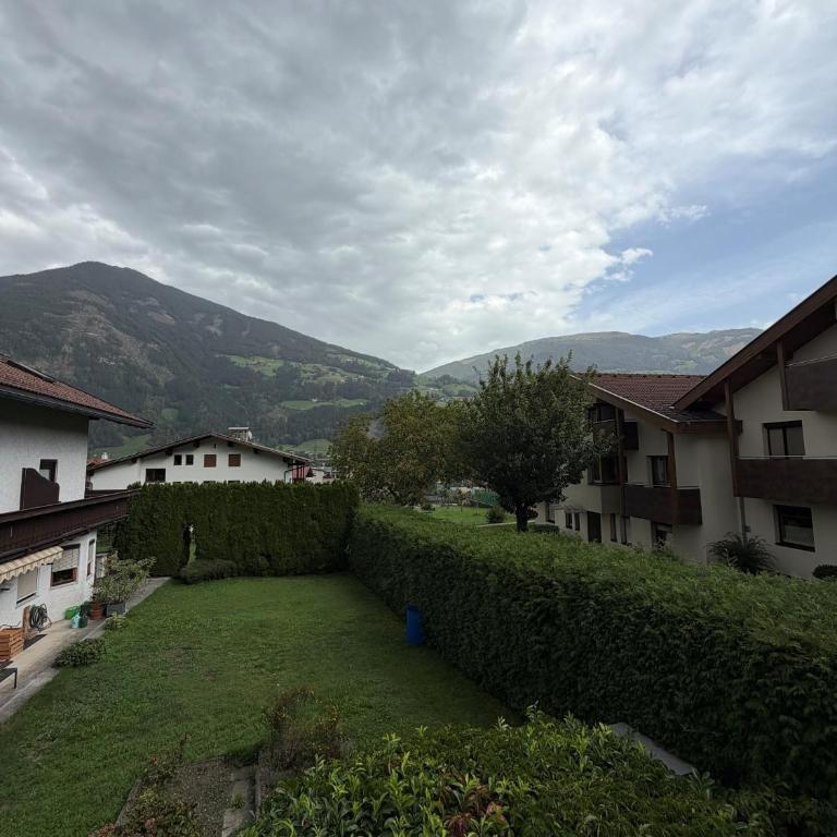 Appartement Markus - Two-Bedroom Deluxe Apartment with Garden View - 6