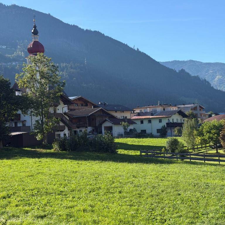 Appartement Markus - Two-Bedroom Deluxe Apartment with Garden View - 10