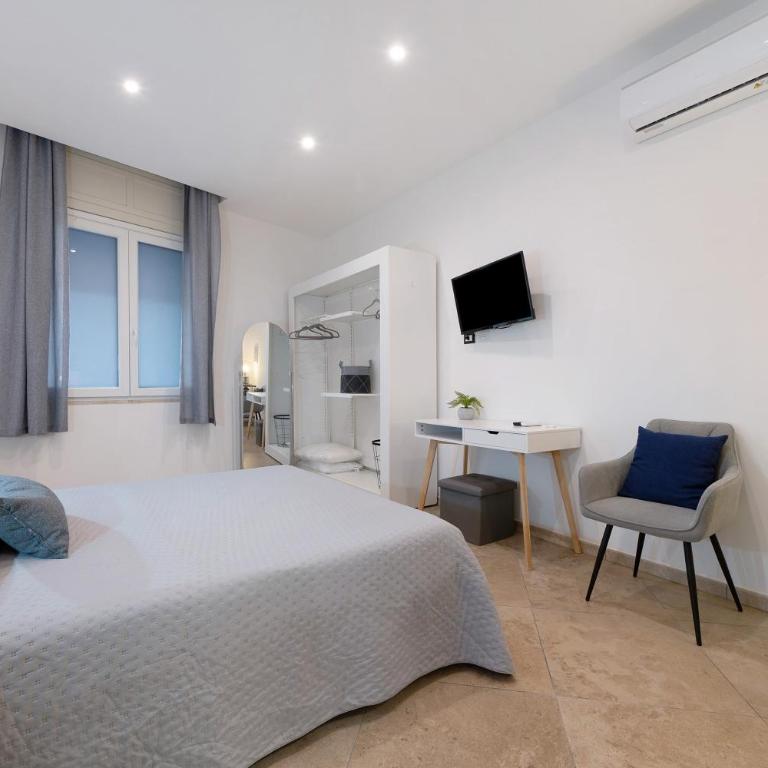 Empathy House - Apartamento Superior con vistas a la ciudad - 1