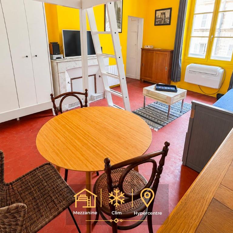 CLIM - STUDIO - 450m du Palais des Papes - Appartement 1 Chambre - 1