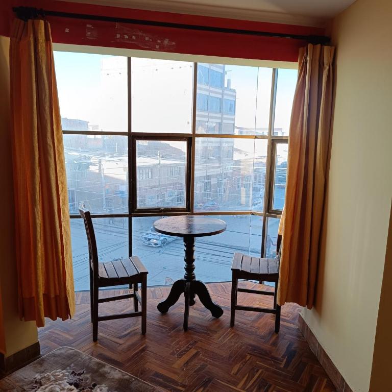 Hostal Cáceres - Double Room with Private Bathroom - 12