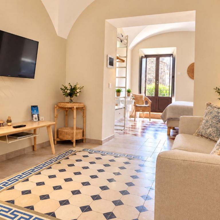 Apartamentos Plaza Mayor 35 - Apartamento Estudio - 2