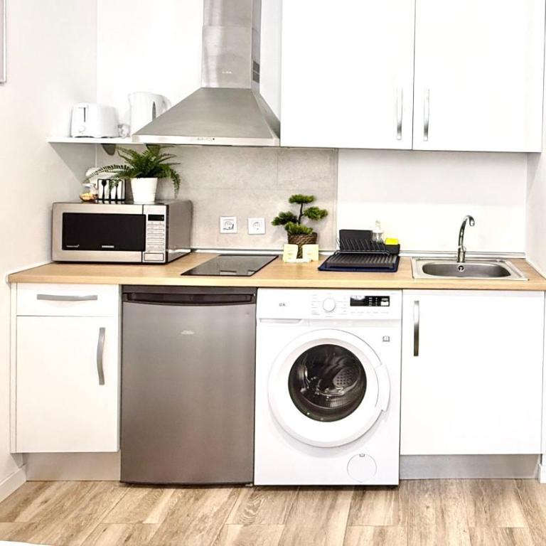 Apartamentos Madrid Connection - Universidad by Oshun Apartments - Studio-Apartment - 13