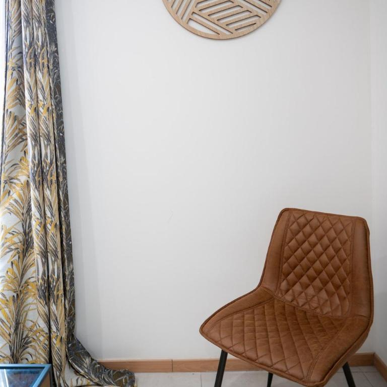 La Bulle d'Or T3, train station, parking, whirlpool and air conditioning - Apartment mit 2 Schlafzimmern - 13