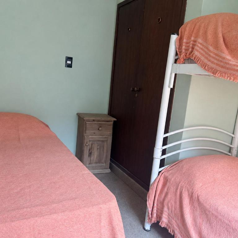 La vieja esquina - Cama Individual en habitación compartida femenina - 4