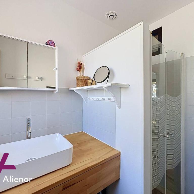 Villa vue lac, animaux admis - 6 pers. - Villa 3 Chambres - 8
