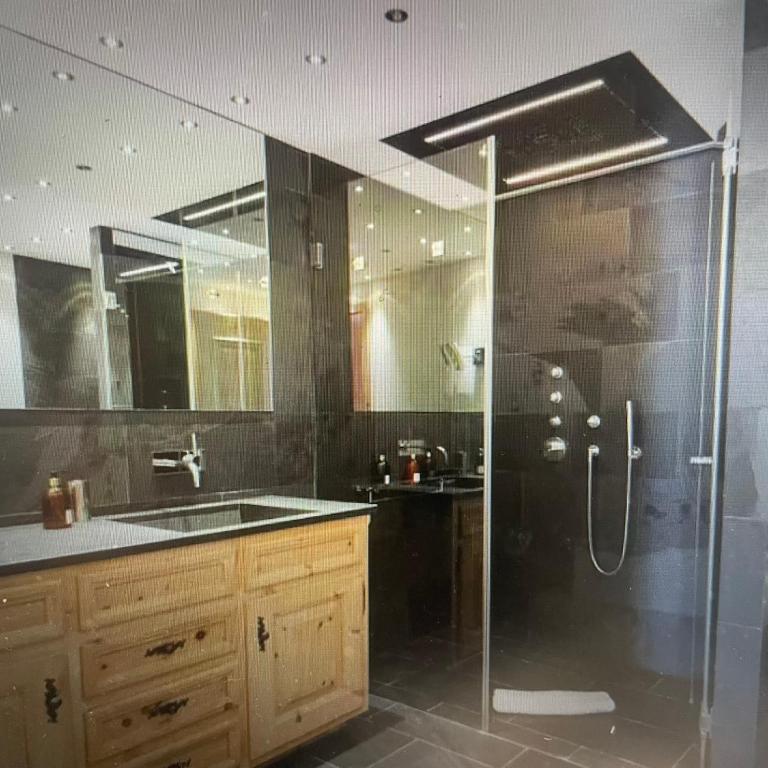 Family City Retreat - Penthouse-Apartment - 5