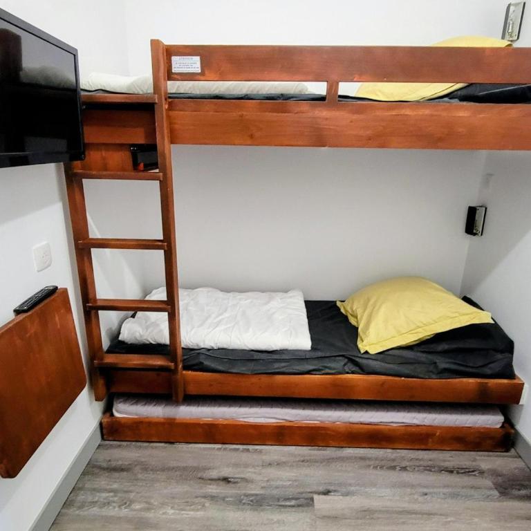 Studio rénové 4 pers, ski aux pieds, balcon - Studio - 7