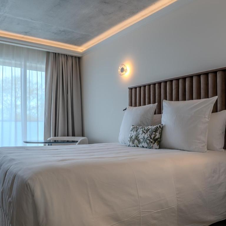 Hotel Libera Spa et Restaurant Caen Colombelles - Chambre Signature avec Balcon - 1