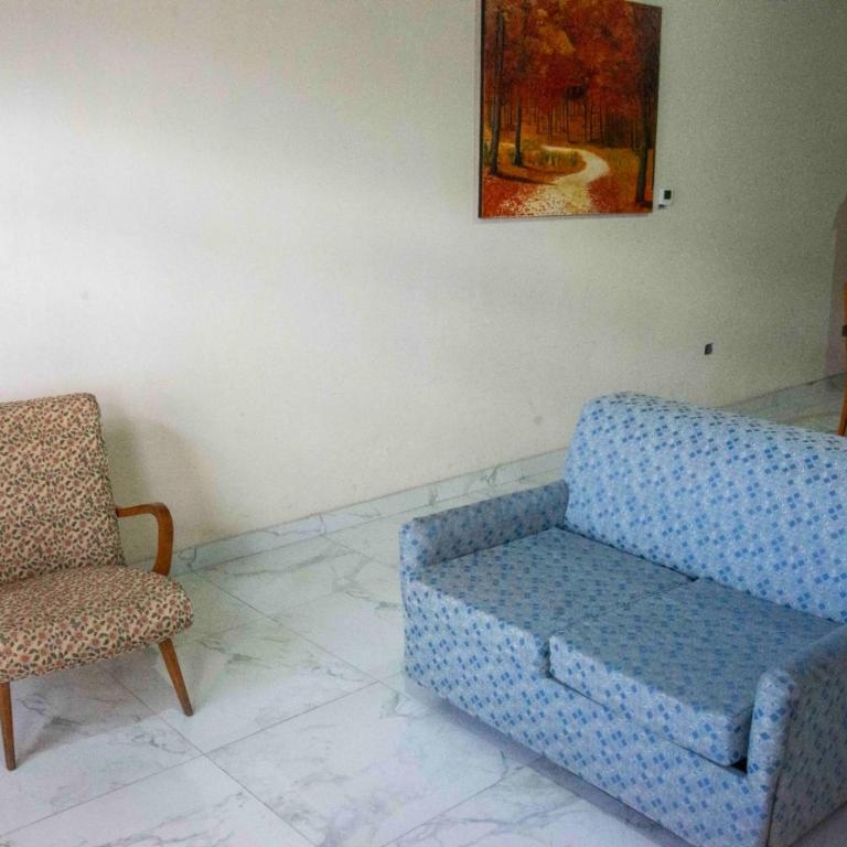 Casa centro Las Flores - Three-Bedroom House - 18