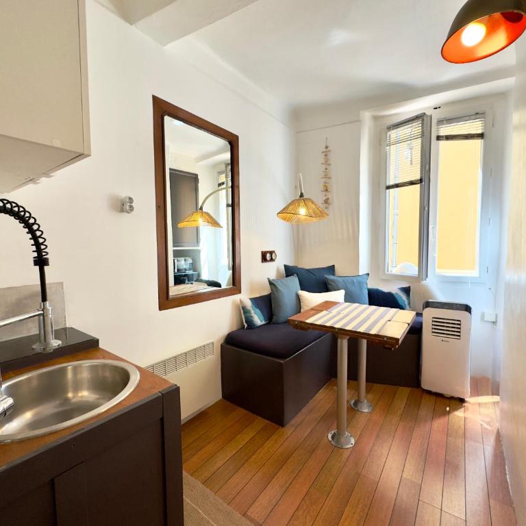 Studio Le petit bateau - Vieil Antibes - Appartement 1 Chambre - 1