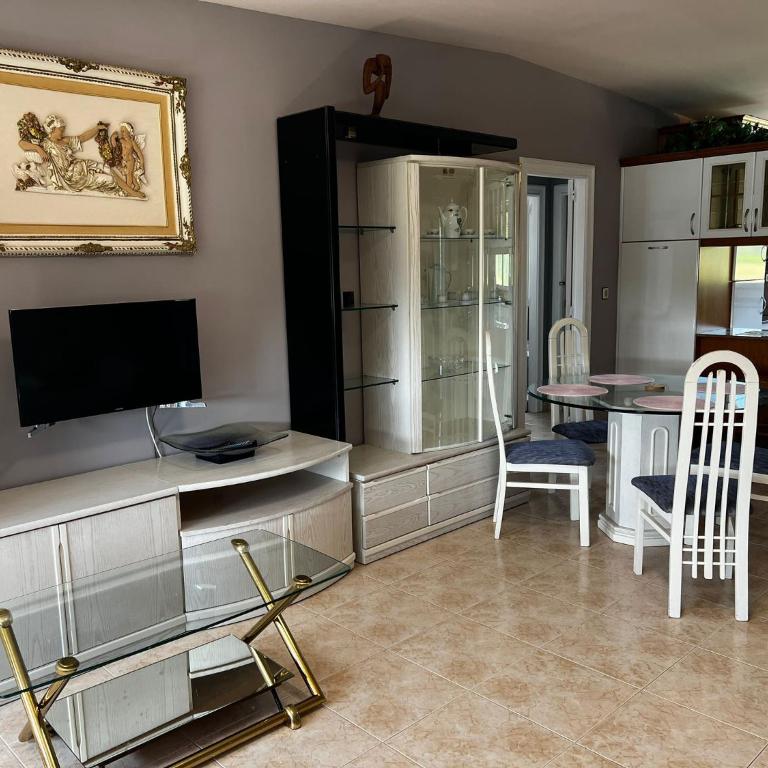 Fogar Saboya - Casa de 3 dormitorios - 2
