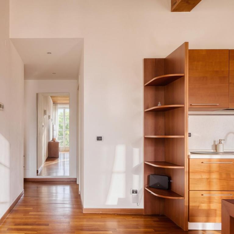 Santo Stefano Square and Duomo View - One-Bedroom Apartment with Spa Bath - 14