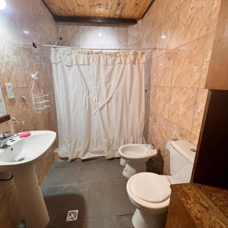 Casa a media cuadra de la Costanera - Casa de 3 dormitorios - 3