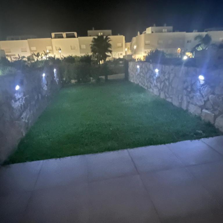 Preciosa casa en playa de Cádiz Atlanterra - Casa con 3 Camere da Letto - 28