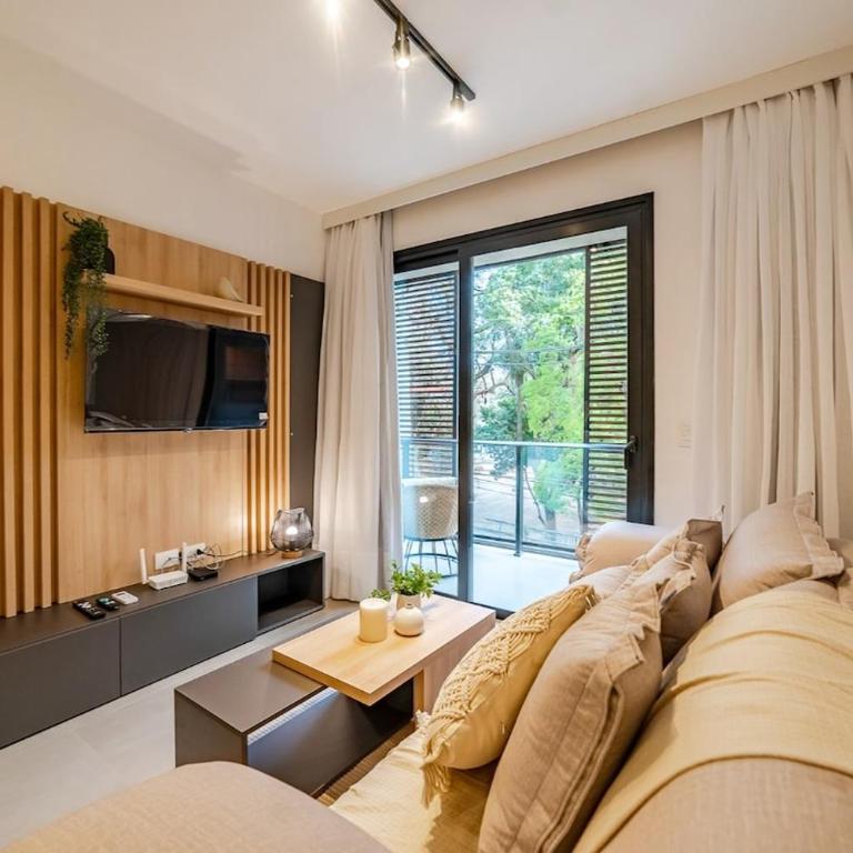 1A Steps from Shopping del Sol and Paseo La Galería! - One-Bedroom Apartment - 2