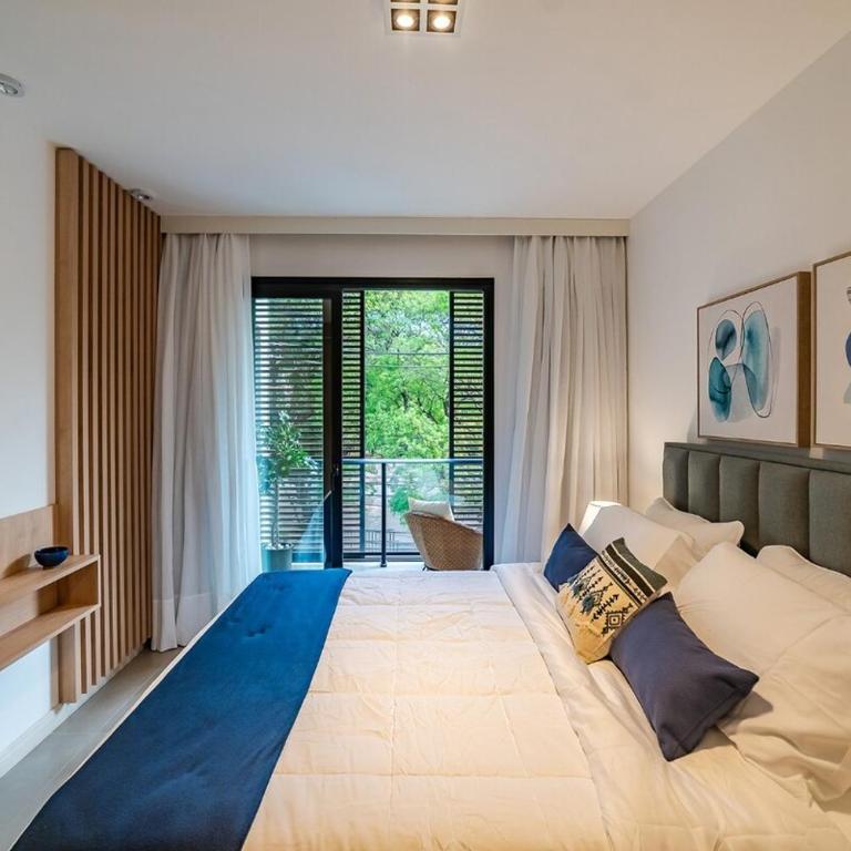 1A Steps from Shopping del Sol and Paseo La Galería! - One-Bedroom Apartment - 21