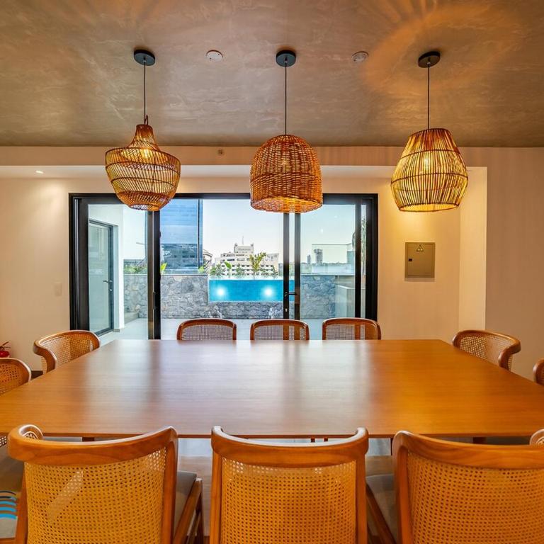 1A Steps from Shopping del Sol and Paseo La Galería! - One-Bedroom Apartment - 27