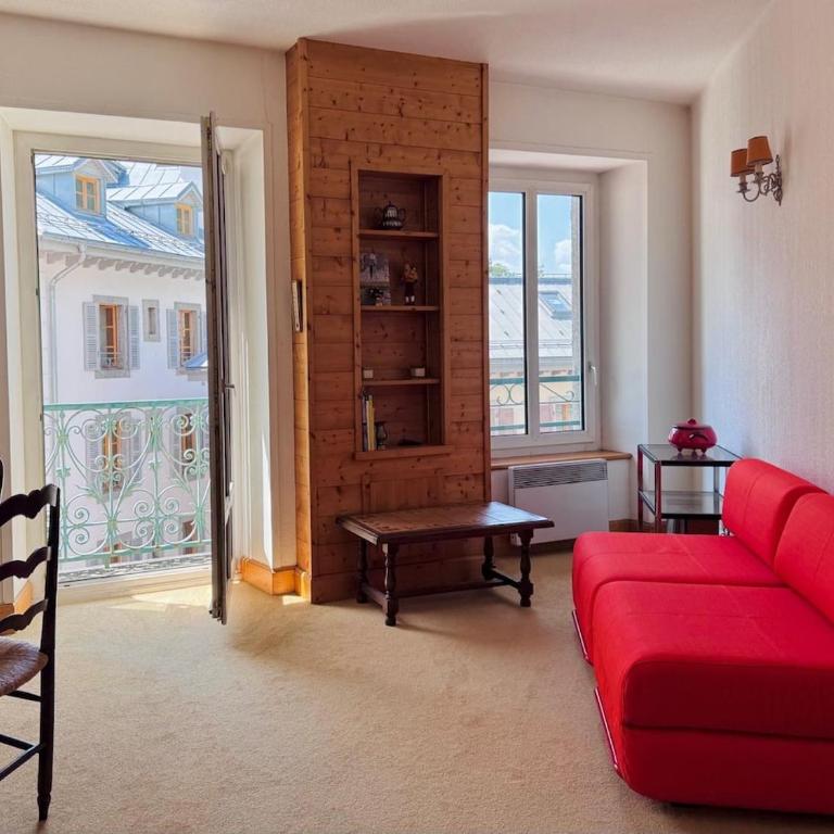 Historic Chamonix Flat - Mont Blanc View with Balcony - Appartement 1 Chambre avec Balcon et Vue sur les Montagnes - 3