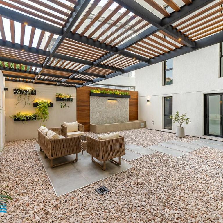 1A Steps from Shopping del Sol and Paseo La Galería! - One-Bedroom Apartment - 47