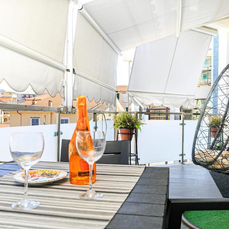 Design & Comfort with Fee Parking and AC - Appartamento con 1 Camera da Letto e Terrazza - 32
