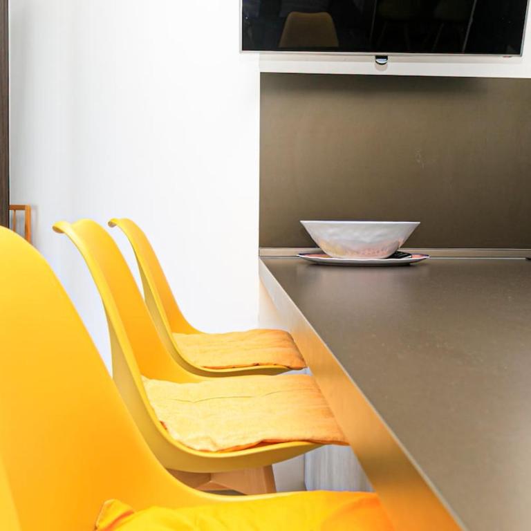 Design & Comfort with Fee Parking and AC - Appartamento con 1 Camera da Letto e Terrazza - 52