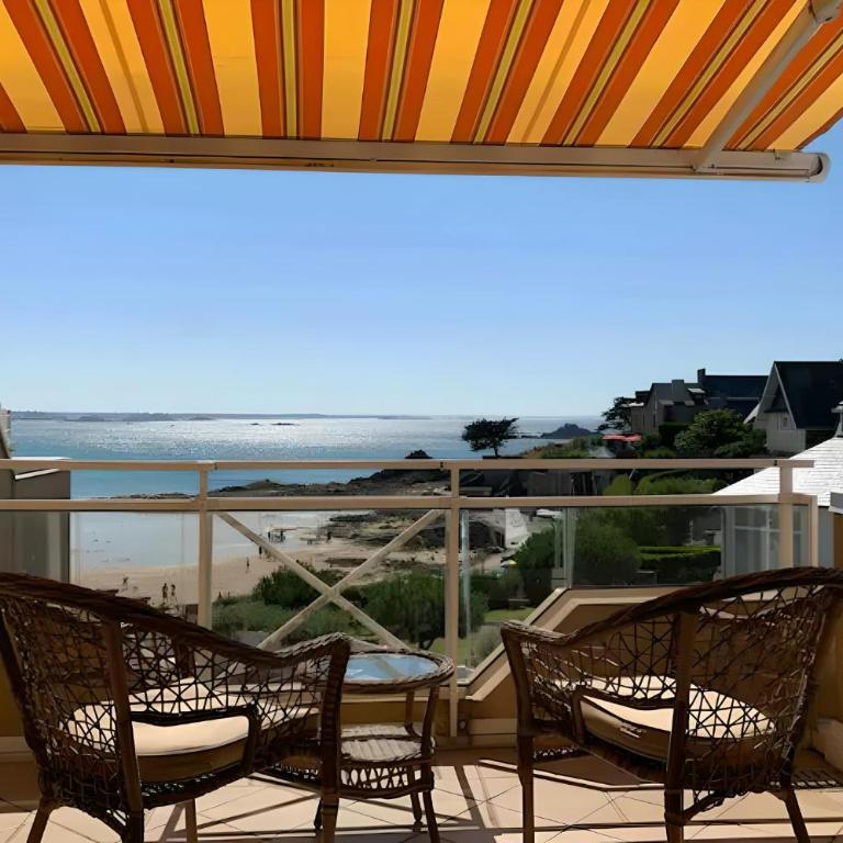 Le Minihic - Appartamento con 2 Camere da Letto, Terrazza e Vista Mare - 1