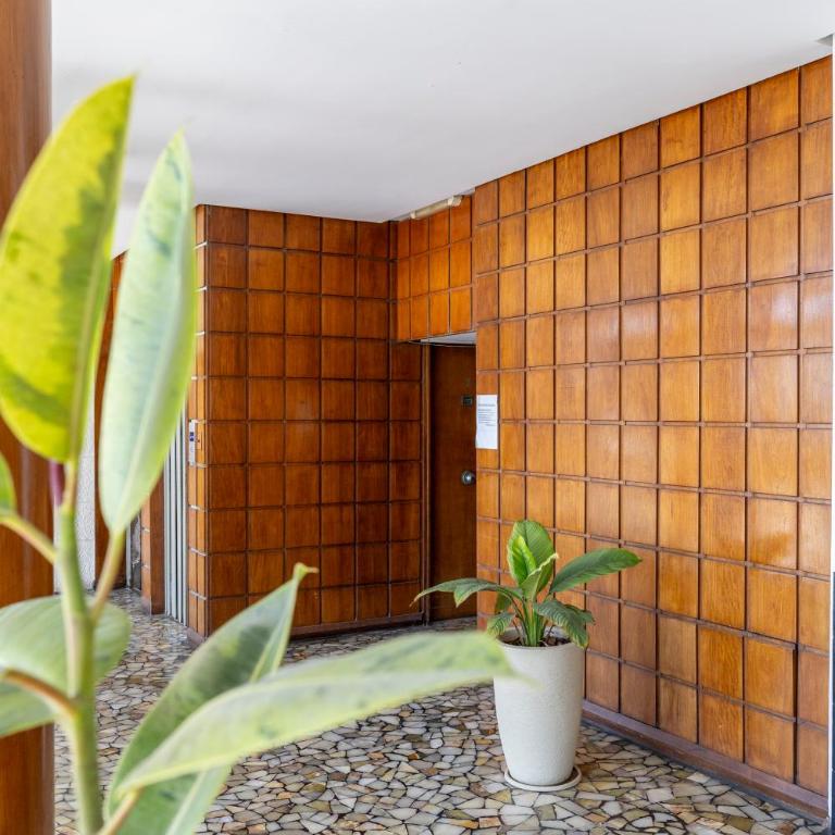 MAR y TRANQUILIDAD, 3 Ambientes a pasos del Casino y Torréon, FRENTE al MAR - Apartamento de 2 dormitorios - 34