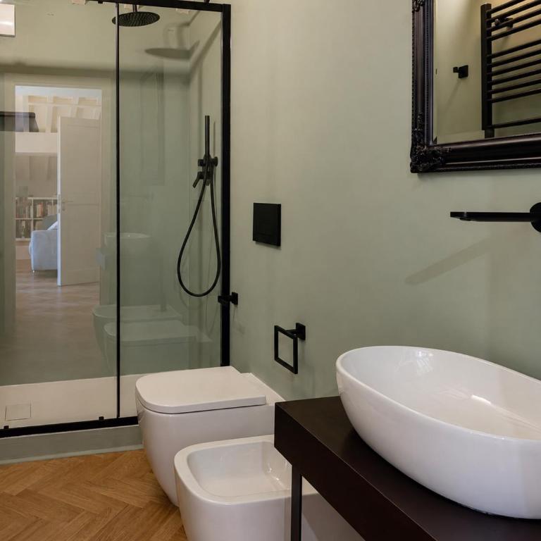 Tower View Suites & Sky Lofts - Collegio Ferdinando - Standard Zimmer mit Kingsize-Bett - 7