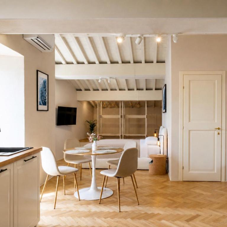 Tower View Suites & Sky Lofts - Collegio Ferdinando - Standard Zimmer mit Kingsize-Bett - 6