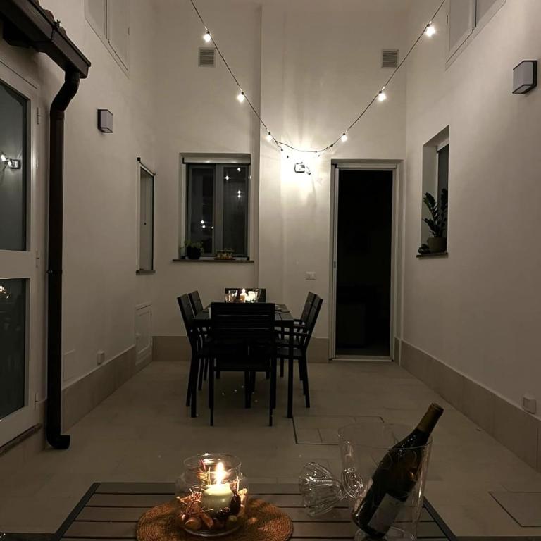 a due passi dal blu Sferracavallo appartamento Havana with a private terrace - Appartement - 12