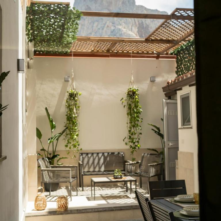 a due passi dal blu Sferracavallo appartamento Havana with a private terrace - Appartement - 15