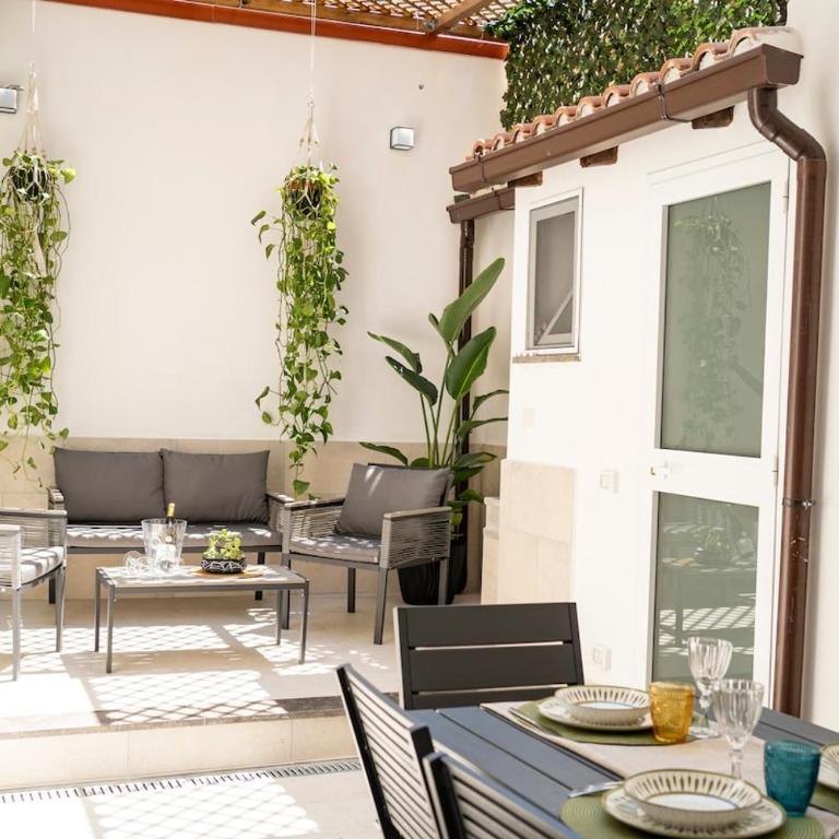 a due passi dal blu Sferracavallo appartamento Havana with a private terrace - Appartement - 26