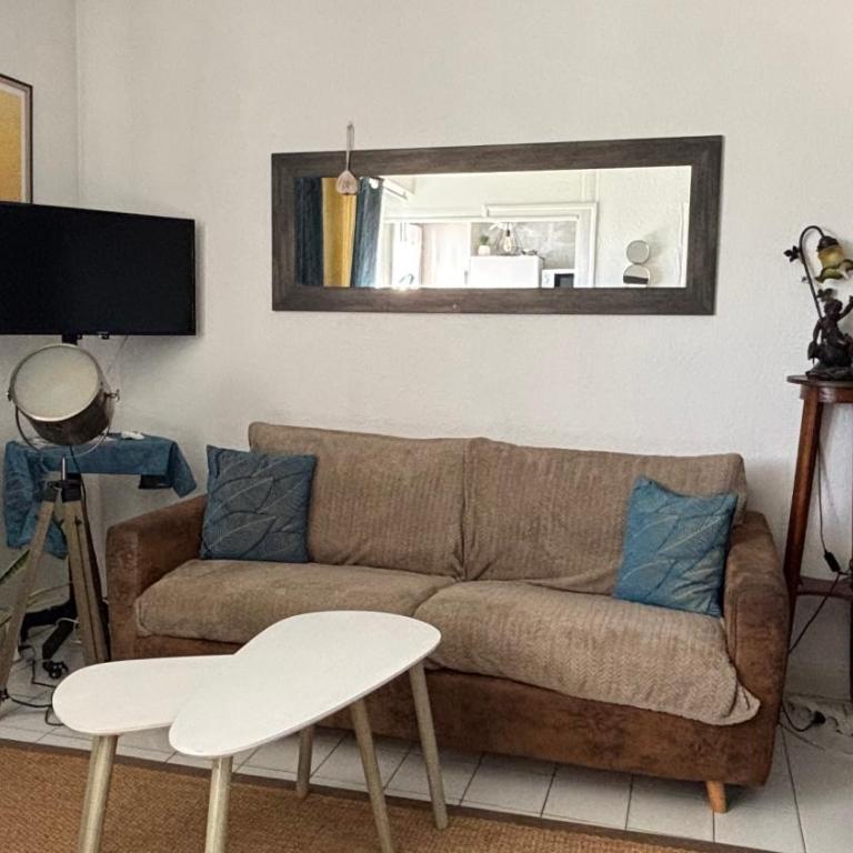 Studio cosy DE GAULE - Appartement 2 Chambres - 38