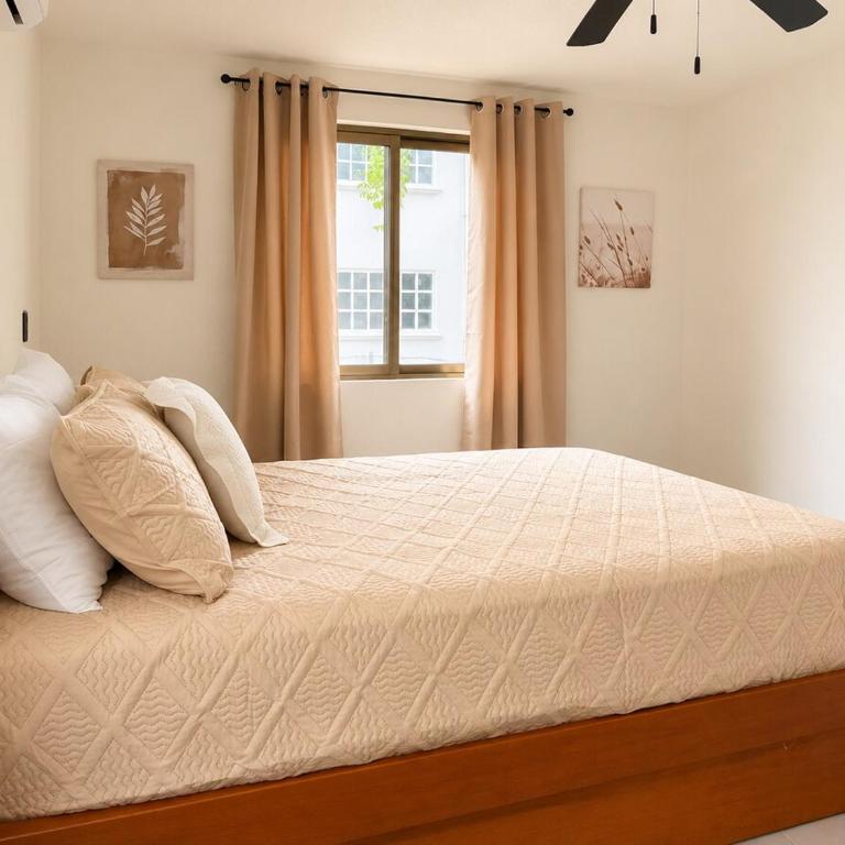 Gupy 26 - 3BR Beach House Steps from the Beach Near the Ferry - Haus mit 3 Schlafzimmern - 2