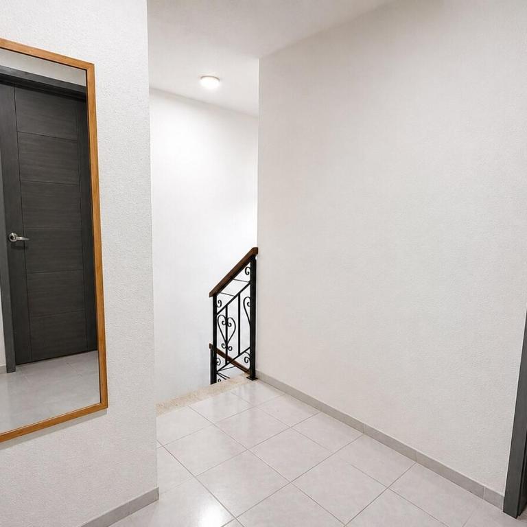 Gupy 26 - 3BR Beach House Steps from the Beach Near the Ferry - Haus mit 3 Schlafzimmern - 8