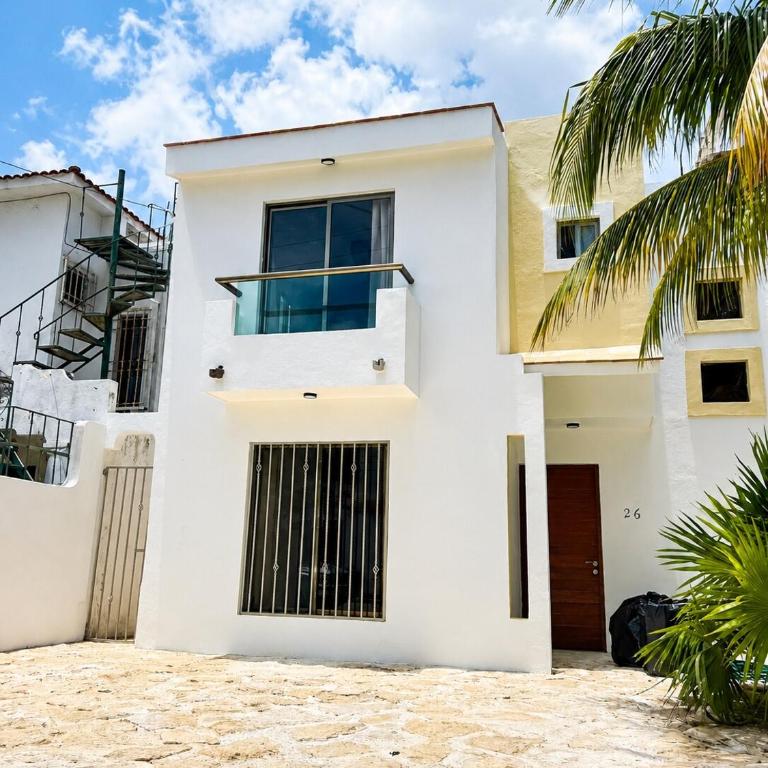 Gupy 26 - 3BR Beach House Steps from the Beach Near the Ferry - Haus mit 3 Schlafzimmern - 24