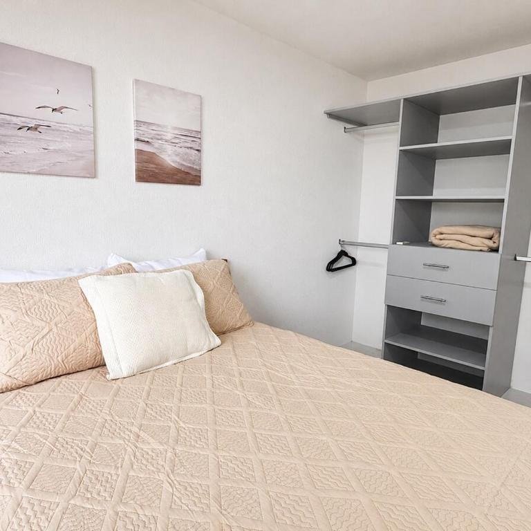 Gupy 26 - 3BR Beach House Steps from the Beach Near the Ferry - Haus mit 3 Schlafzimmern - 42