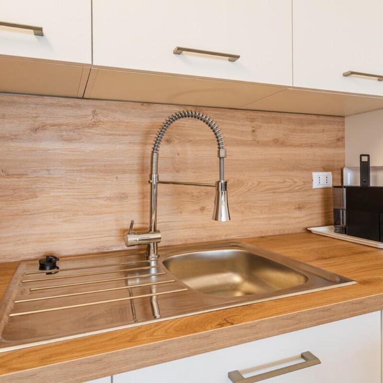 Apt for 4 Lake View, Terrace, WiFi and freeParking - Apartamento de 1 dormitorio - 7