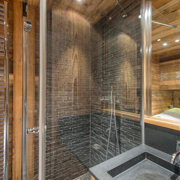 Appartement sur les pistes avec parking à Courchevel 1850 - FR-1-564-165 - Appartement - 11