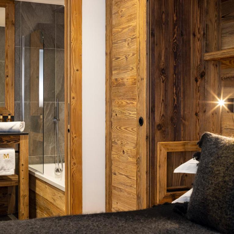 Chalet luxueux sur les pistes, sauna, parking inclus - FR-1-344-1219 - Chalet - 16