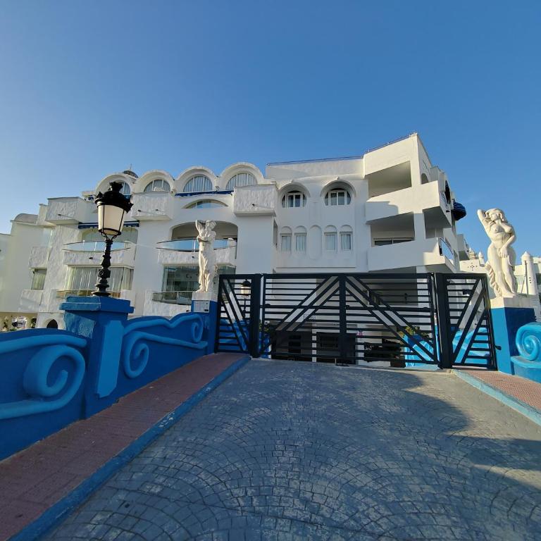 Cozy corner 2 bed apartment Island Puerto Marina - Apartamento - 36