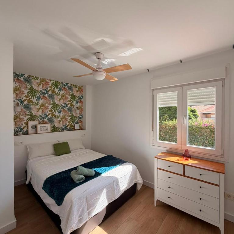 Piso Carmela en la playa de Torremolinos - Apartamento de 1 dormitorio - 1
